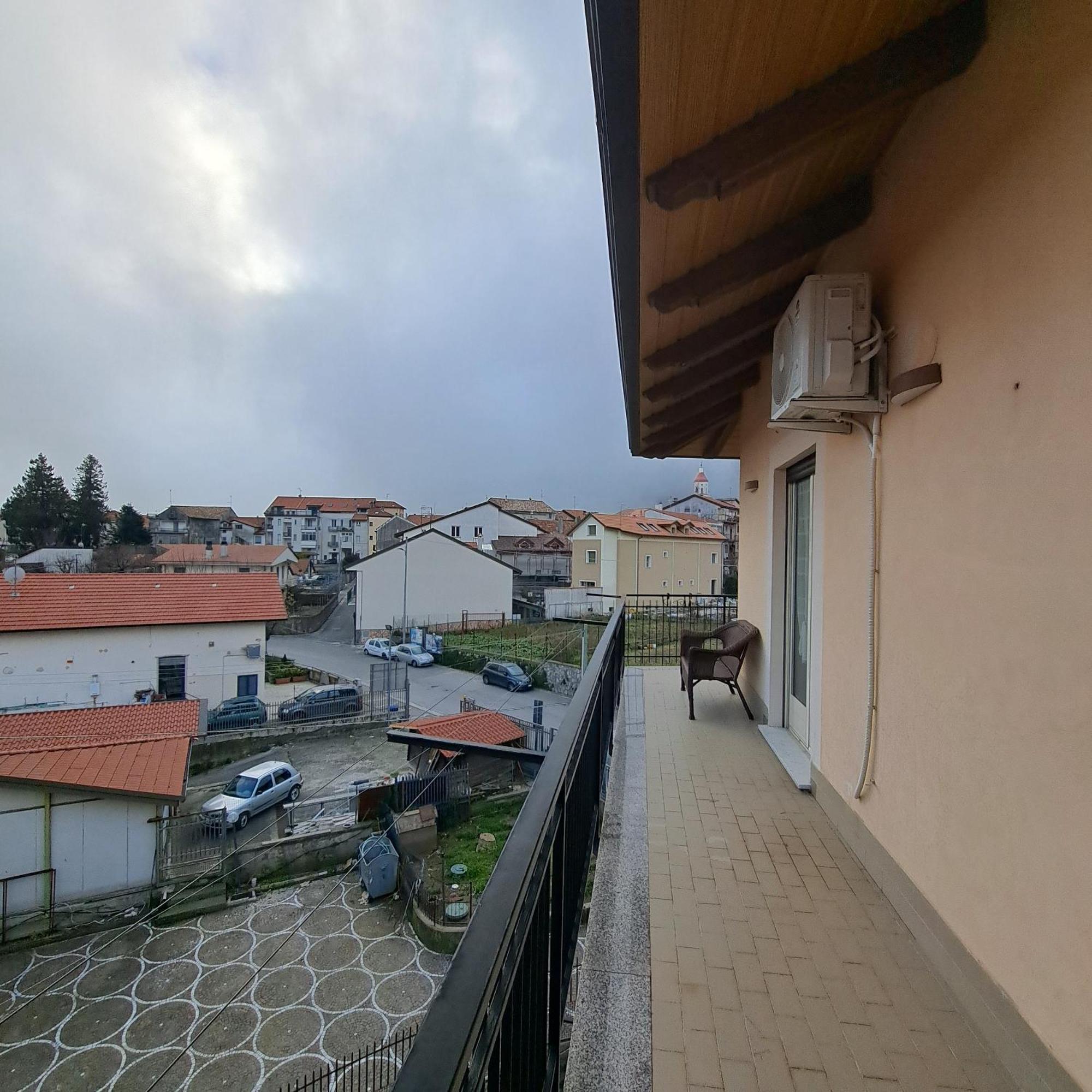 Casa Marilyn Apartment Аджерола Екстериор снимка