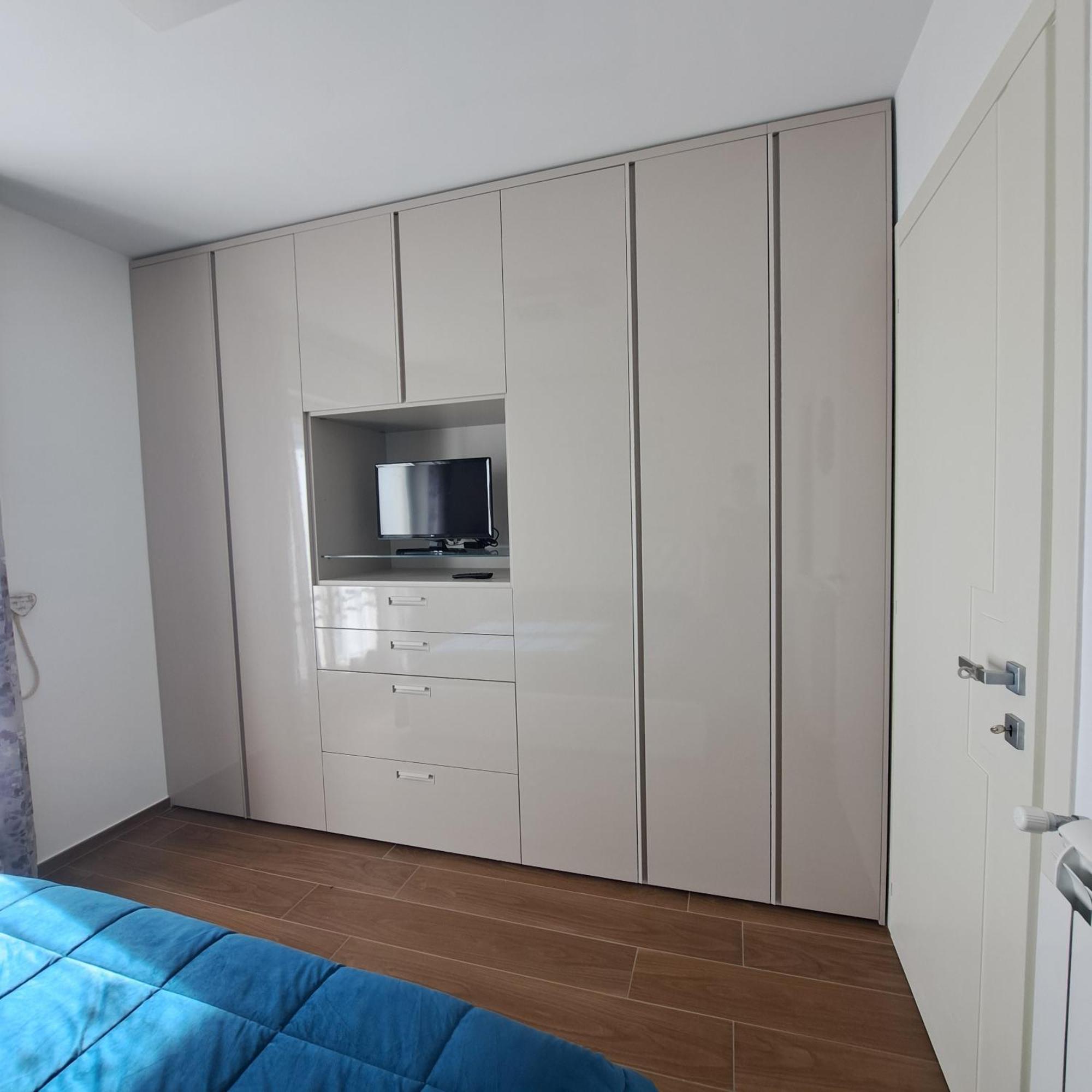 Casa Marilyn Apartment Аджерола Екстериор снимка