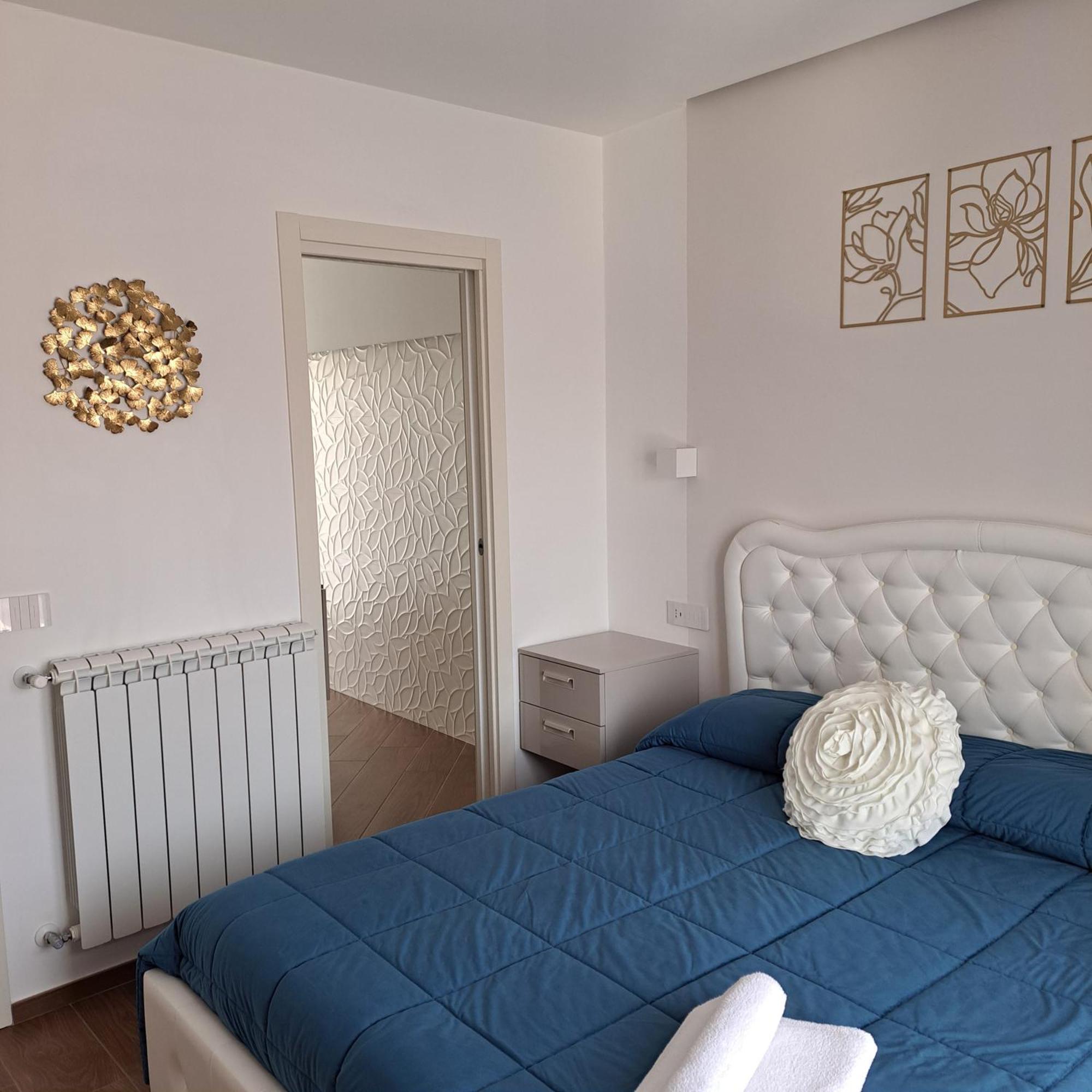 Casa Marilyn Apartment Аджерола Екстериор снимка