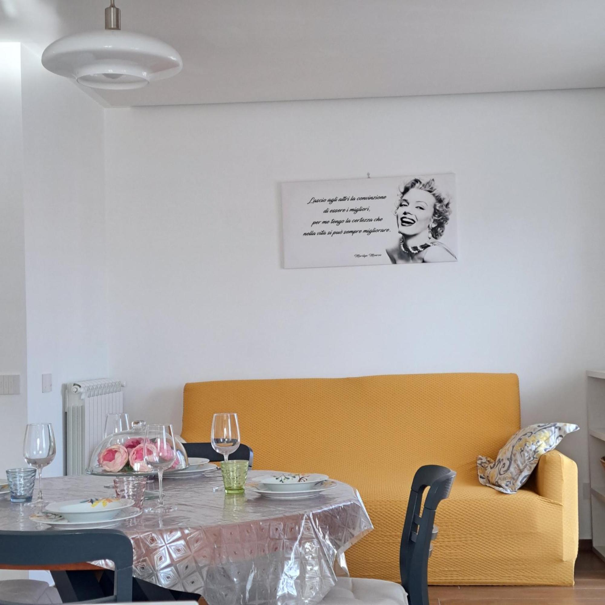 Casa Marilyn Apartment Аджерола Екстериор снимка
